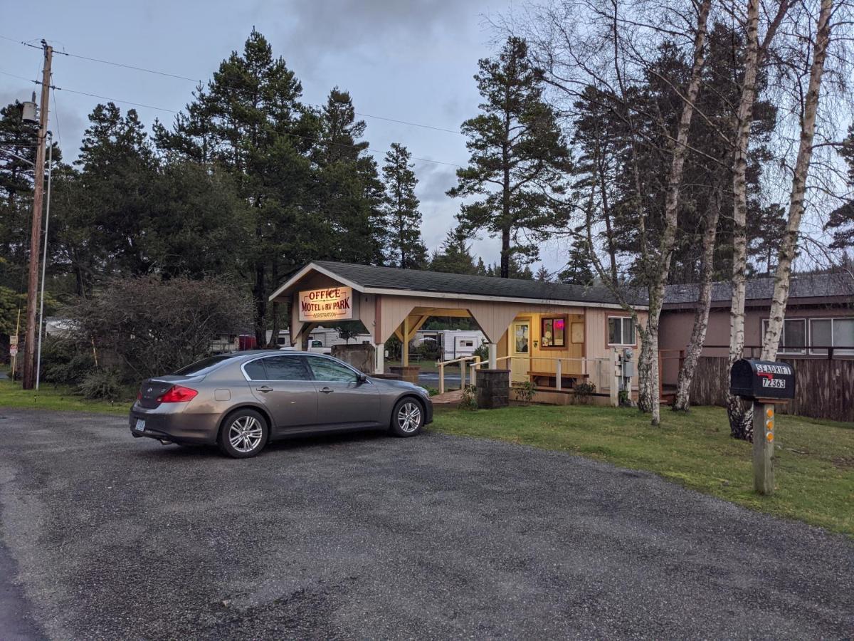 Seadrift Motel & Rv Park Lakeside Exterior photo