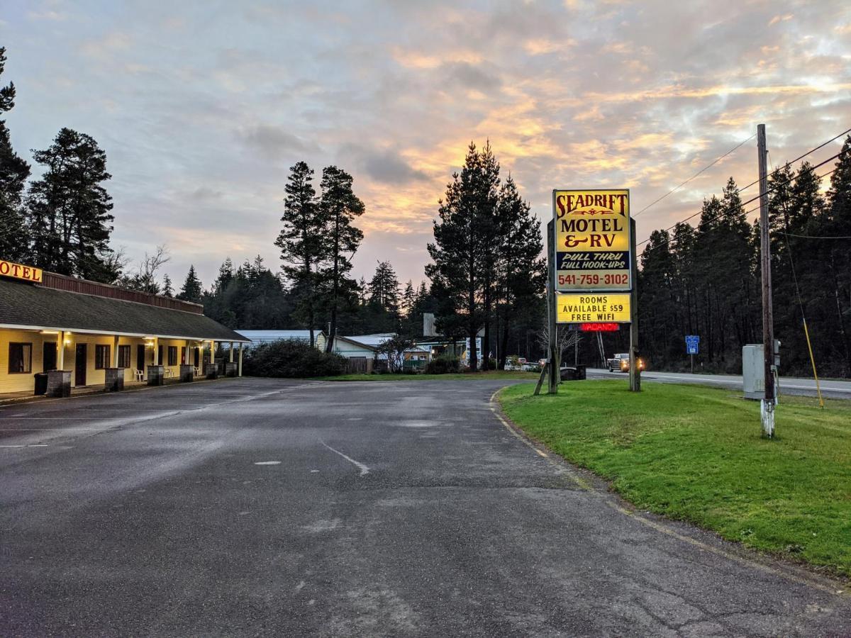 Seadrift Motel & Rv Park Lakeside Exterior photo
